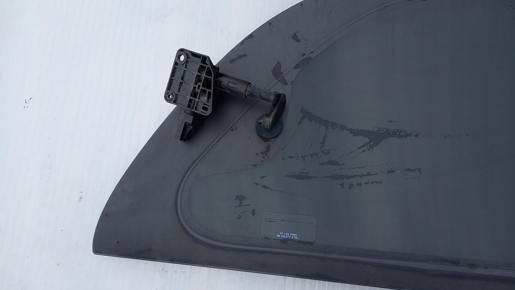 фото №5, Скло кузовна ліва chryskler voyager 02r