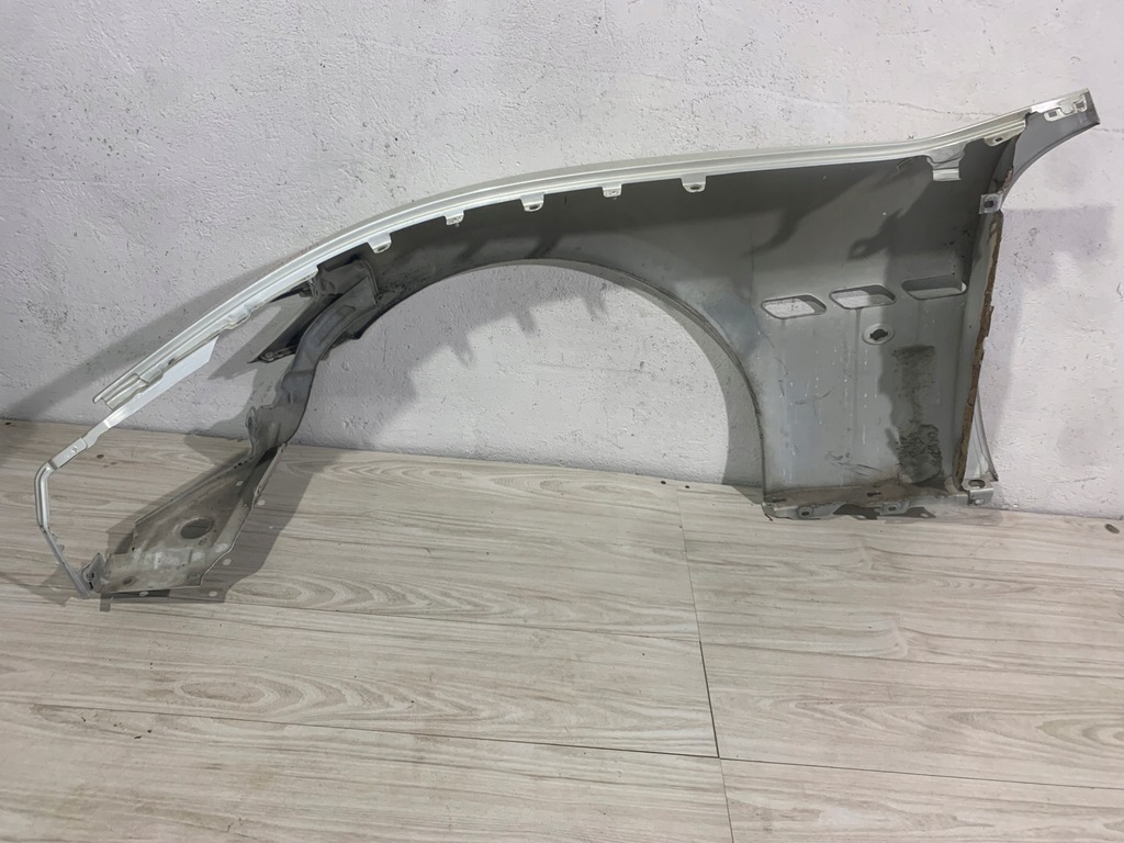 фото №11, Maserati granturismo крыло правый перед