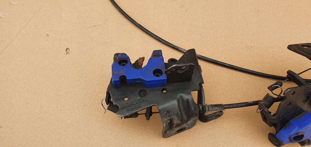 фото №5, Scania r замок трос капот