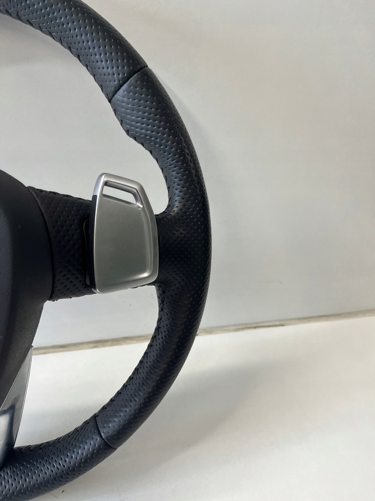 фото №9, Audi rs3 a3 повітропровід шкіряний пелюстки перемикання мультифункція 82a419091aq