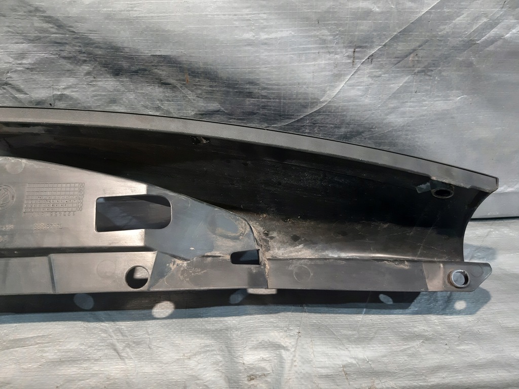 фото №14, Fiat doblo i захист кронштейн лампи правий задня 735281888