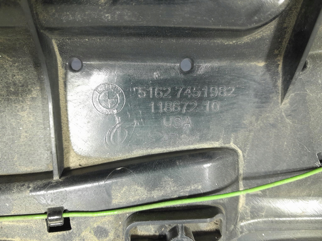 фото №8, Bmw x5 g05 кронштейн спойлер спойлер крышки 7451982