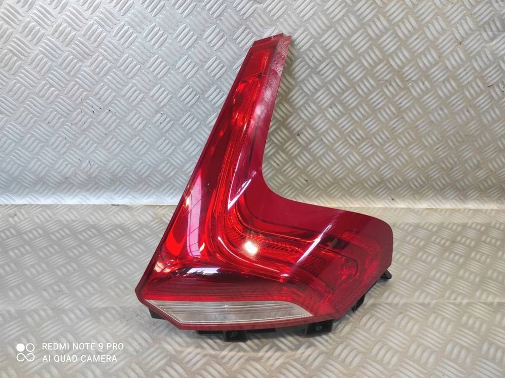 фото №11, Volvo v40 ii 2012-2019 лампы задние лампа задняя левая правая 31395844 31395845