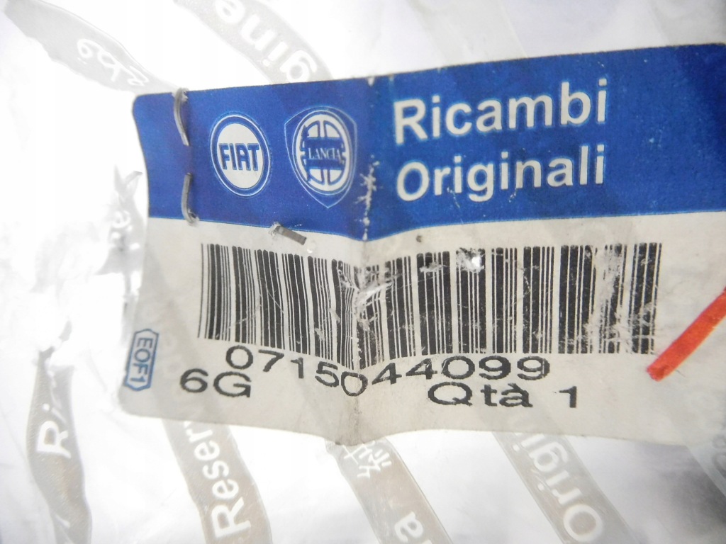 фото №7, Заглушка бампера задняя fiat marea оригинальный номер 715044099