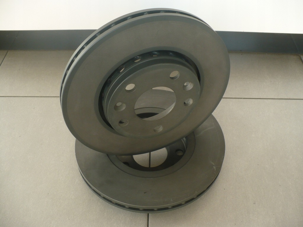 фото №1, Оригинальный номер renault диск ham. renault p. kpl. 2szt !!! fluence/laguna/megane/sce