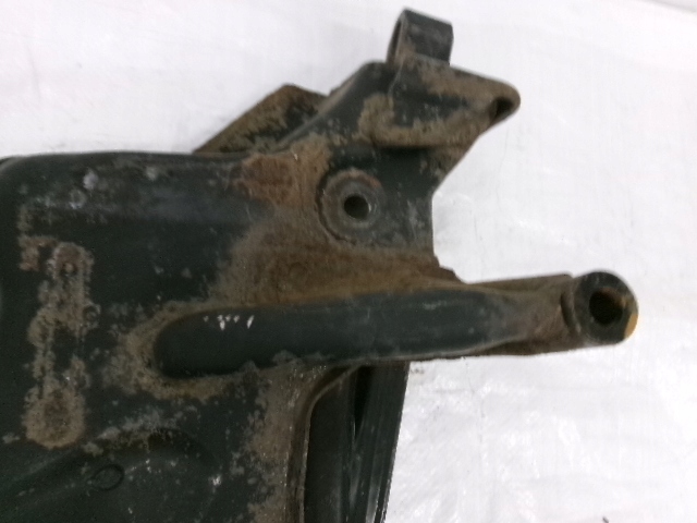 фото №5, Peugeot 2008 1.2 thp 110km подрамник санки подрамник автоматическая коробка передач