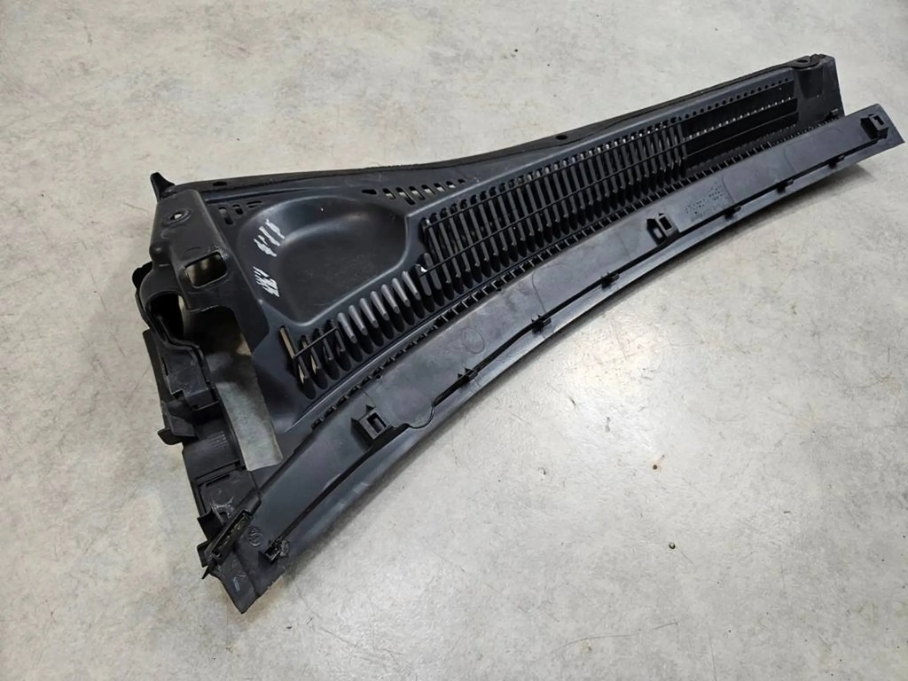 фото №5, Жабо пластиковый правое fiat sedici 06-09 eu