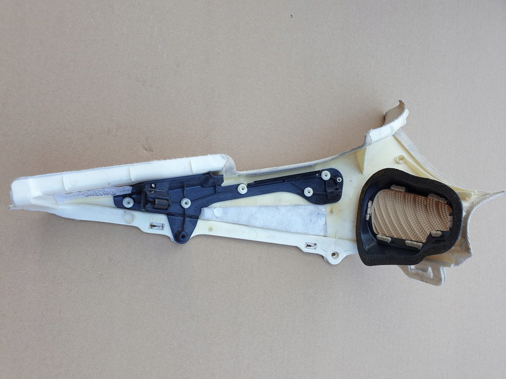 фото №7, Захист обшивка стійка правий задній задня audi a7 4g8 4g8967246a