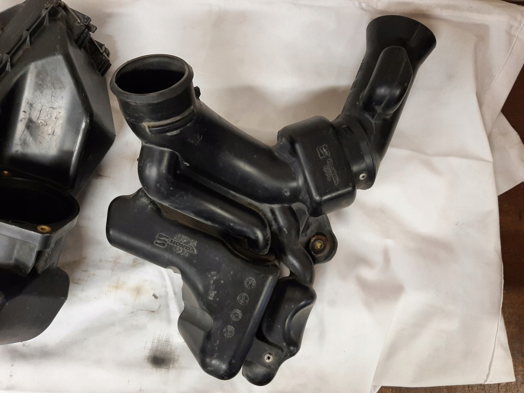 фото №4, Honda accord vii 2.2d корпус фильтр воздуха