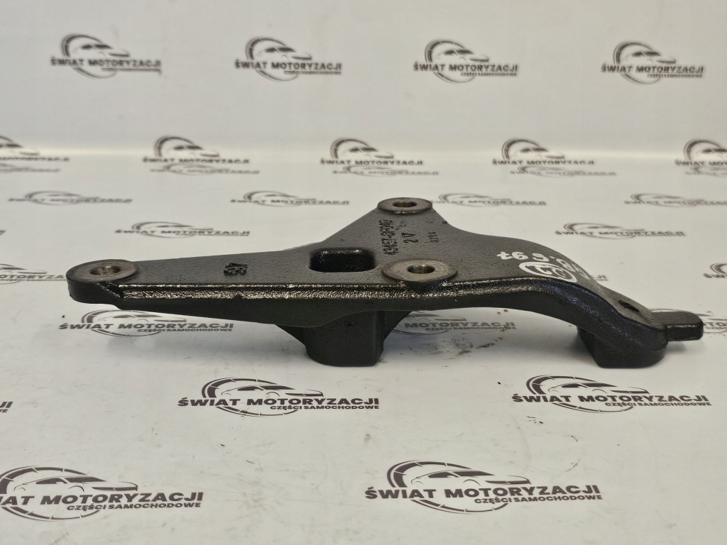 фото №5, Avensis auris 1.6 d4d n47c16a 112km 13r кронштейн кронштейн двигуна 43457-0f040