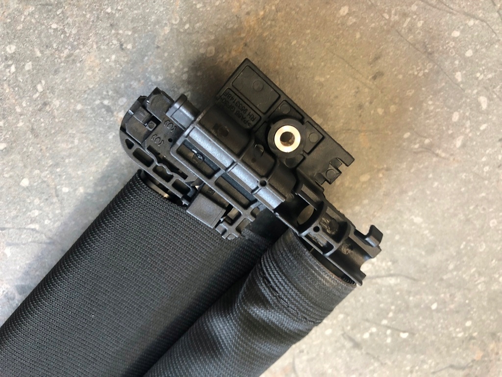 Шторка перед панорами black чорний a2067804200 do c w206 x206 люк Доставка