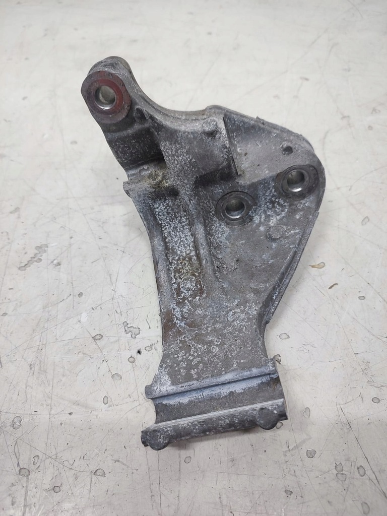 фото №1, Mazda cx-3 1.5d кронштейн генератора s55018371