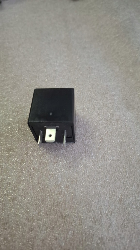 фото №1, Реле оригинальный номер 1l0953227