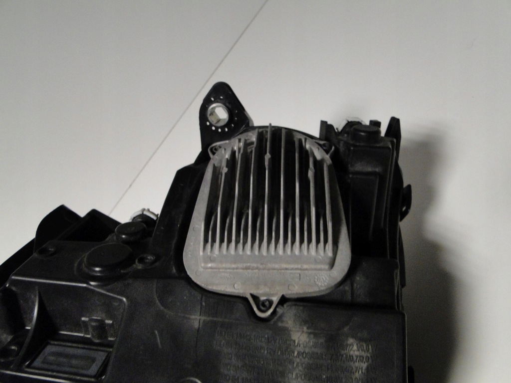 фото №14, Mercedes glc 253 x253 лампа передняя правая led high performance a2539065201