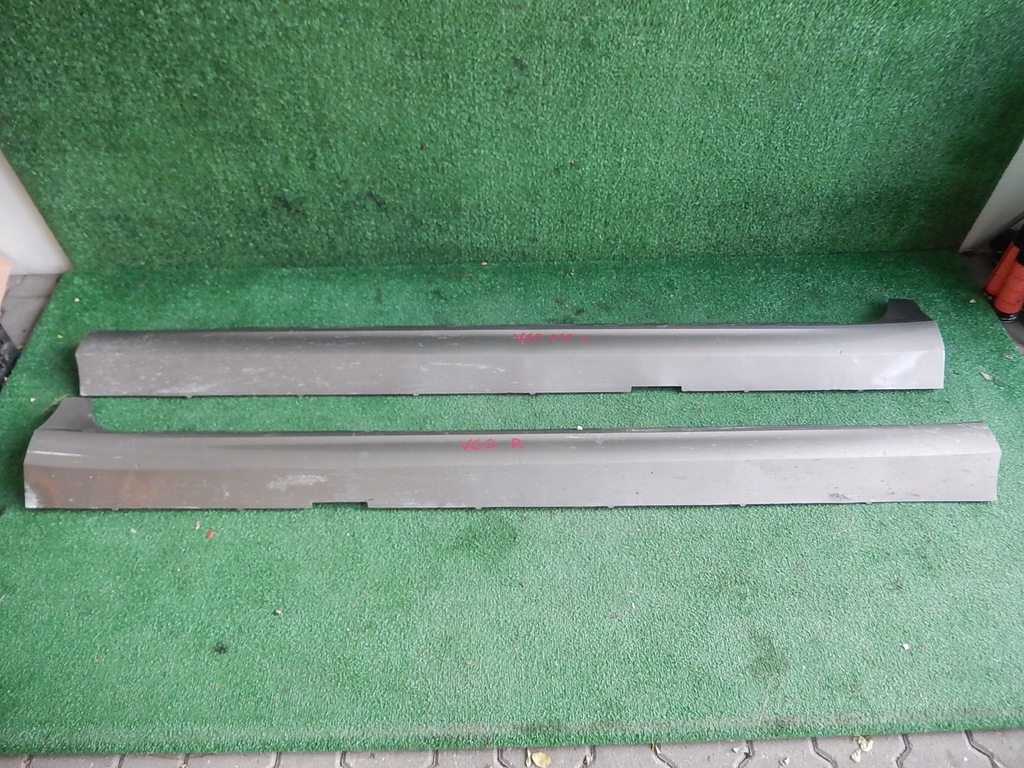 фото №1, Молдинг порог порог volvo v60 ii 2019 правая