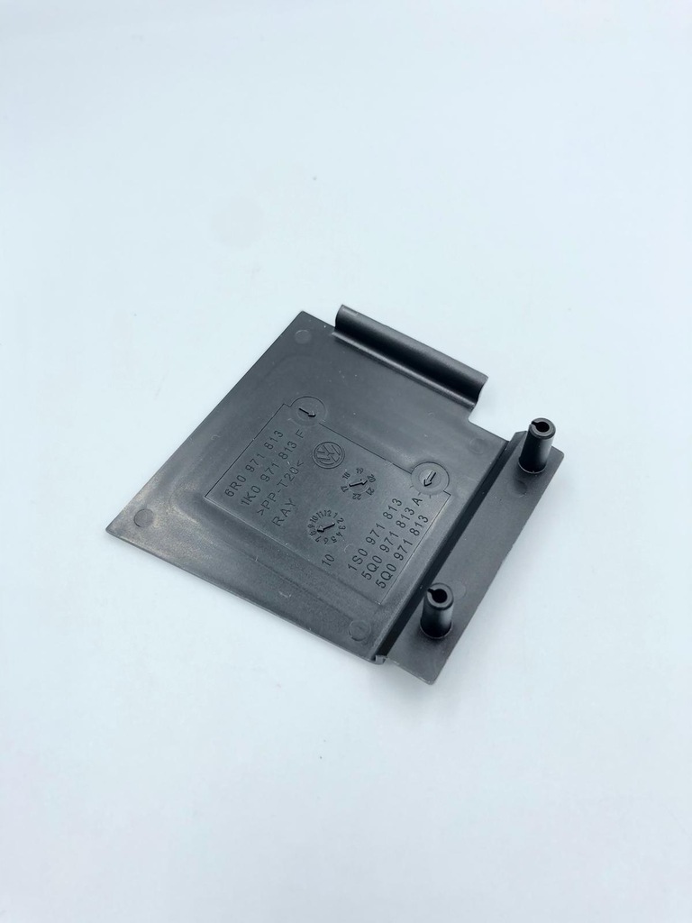 фото №5, Капот na суппорт аккумулятор audi a1 8x a3 8v 5q0971813a.