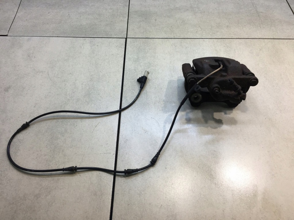 фото №1, Супорт гальмівний правий задня discovery iii 2.7 td