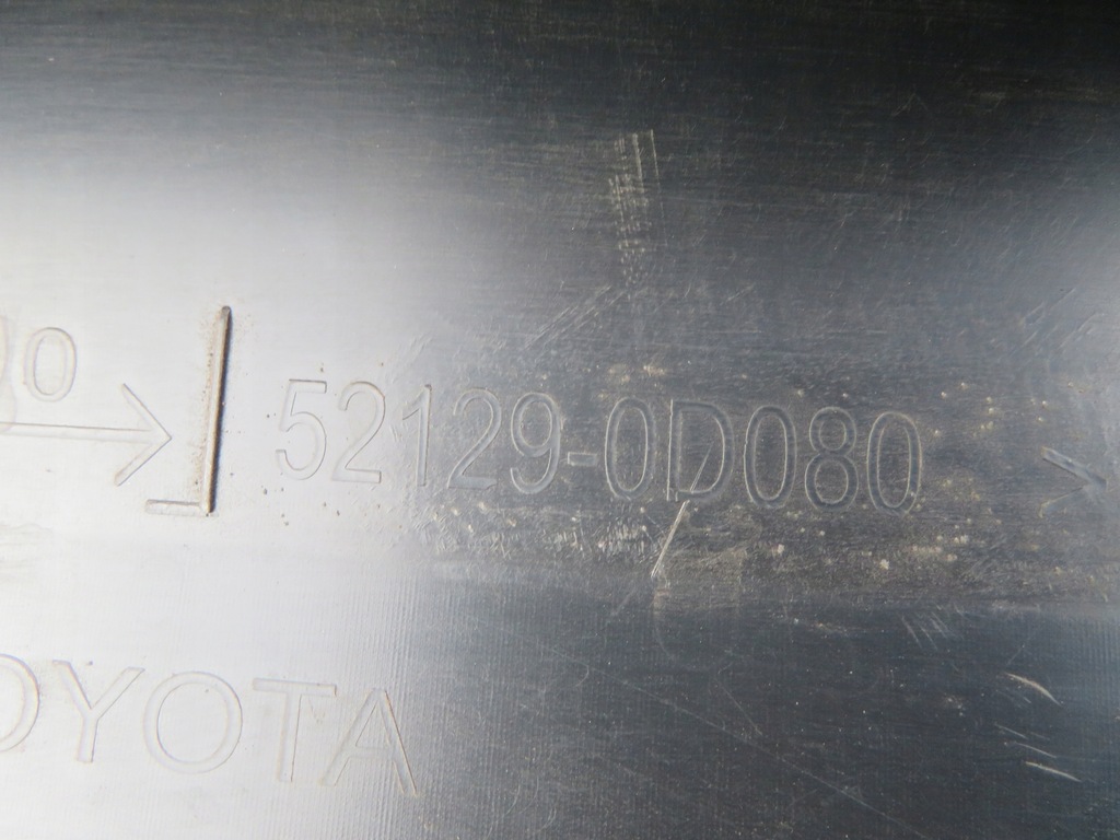 фото №12, Спойлер dół бампера перед toyota yaris cross 20-