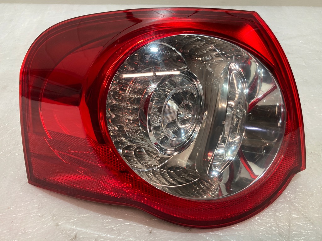 фото №1, Лампа левая задняя vw passat kombi 3c9