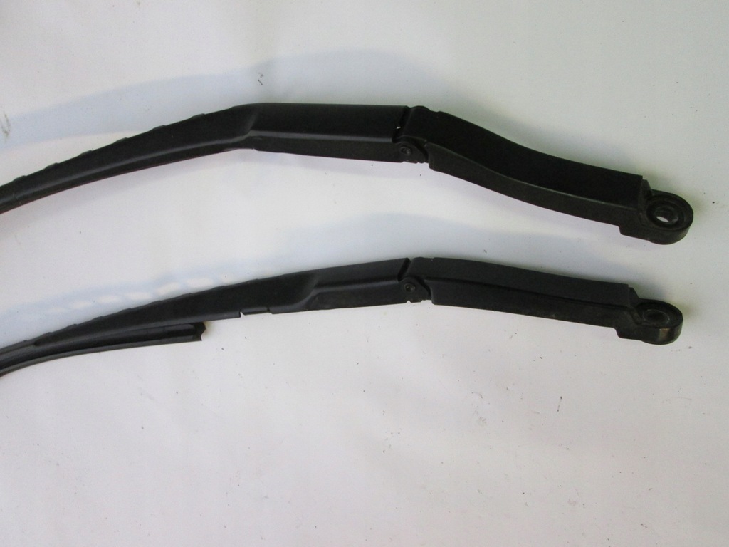 фото №3, Ford explorer 11- рычаг дворники перед 2013 rok