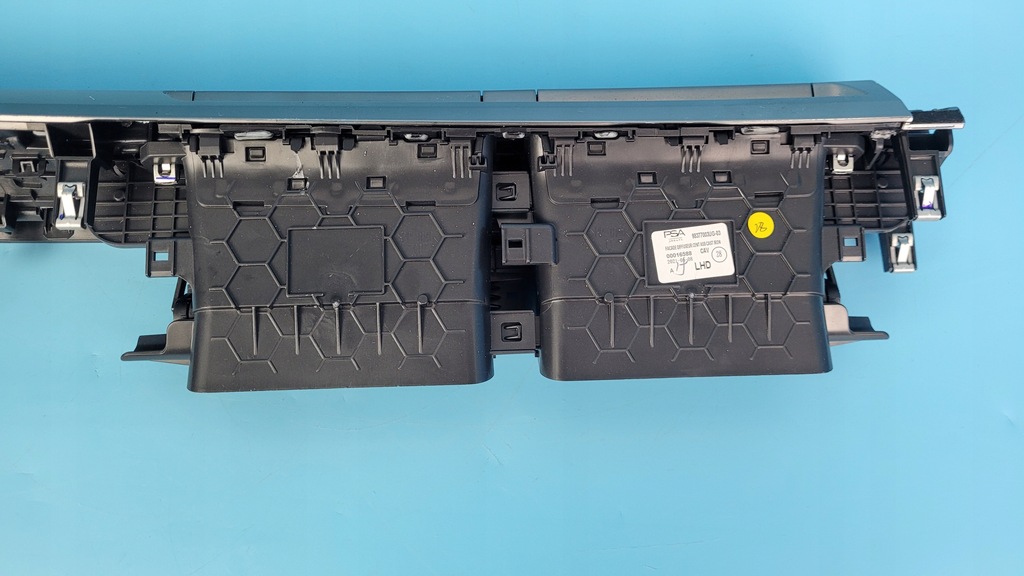 фото №12, Peugeot 308 iii p5 21r панель средний решётки обдув 9836041180 9837700380