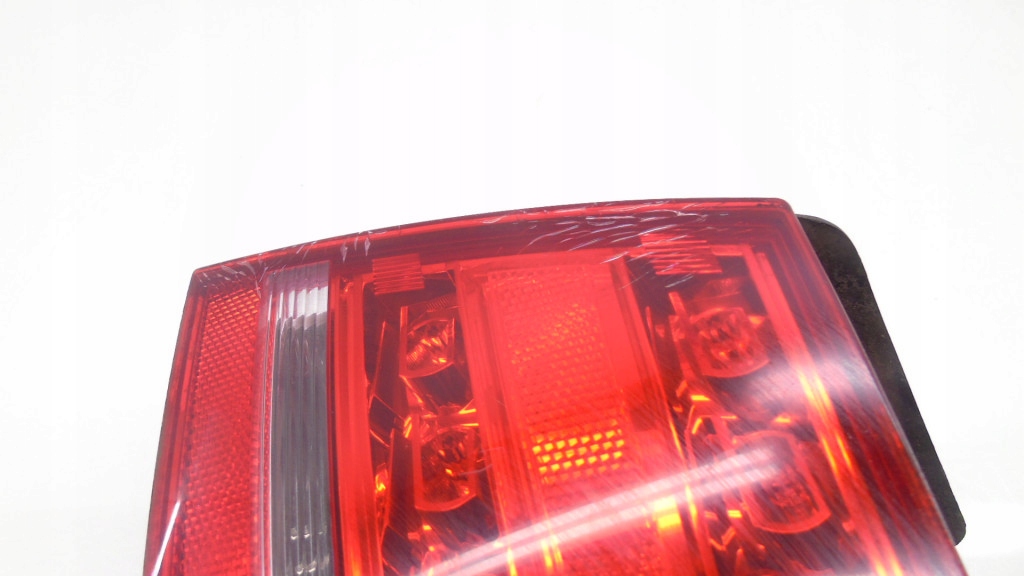 Фара праві задній правий led audi a4 b8 седан Доставка