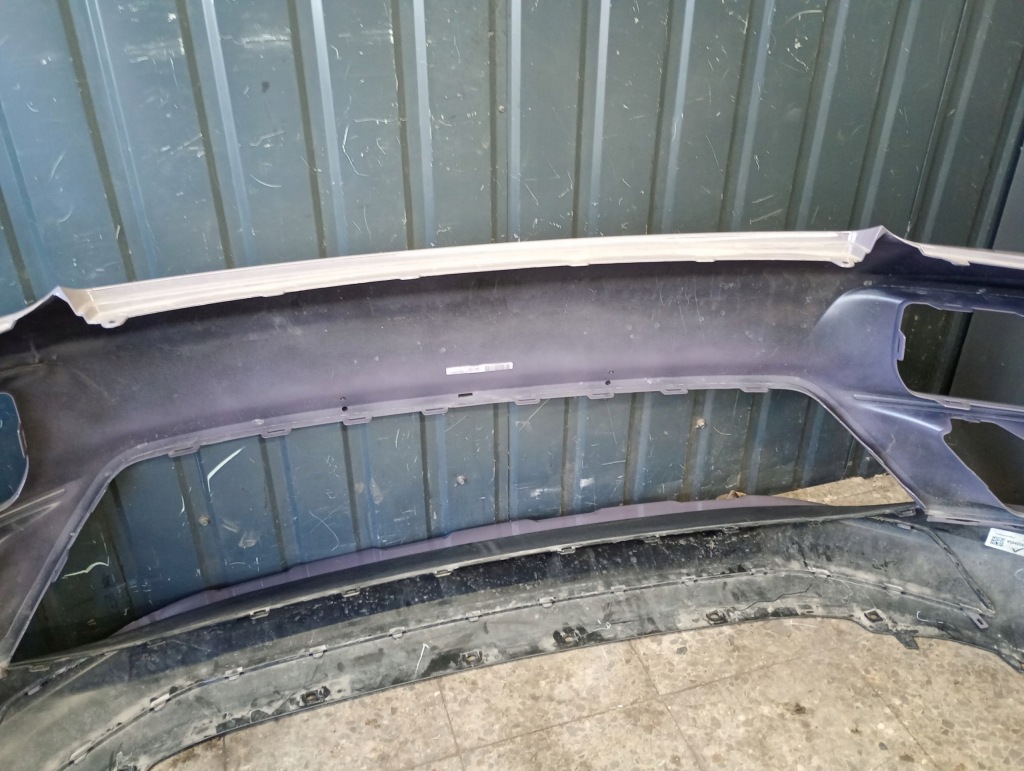 95c807221f бампер перед porsche macan ii turbo 95c 24-25 fioletowy Оригинал