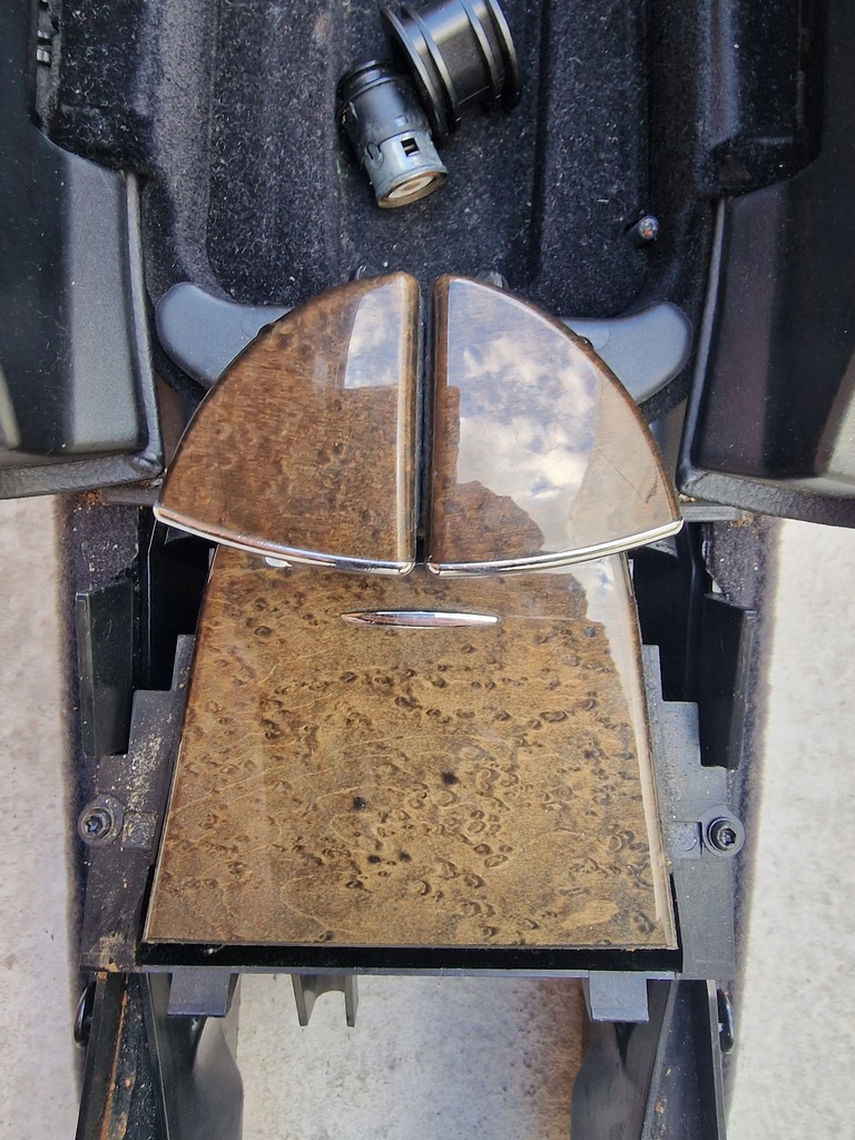 фото №7, W211 туннель средний подлокотник