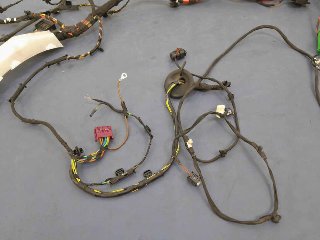 фото №8, Bmw 3 g20 жгут распределителя напряжения 9436705