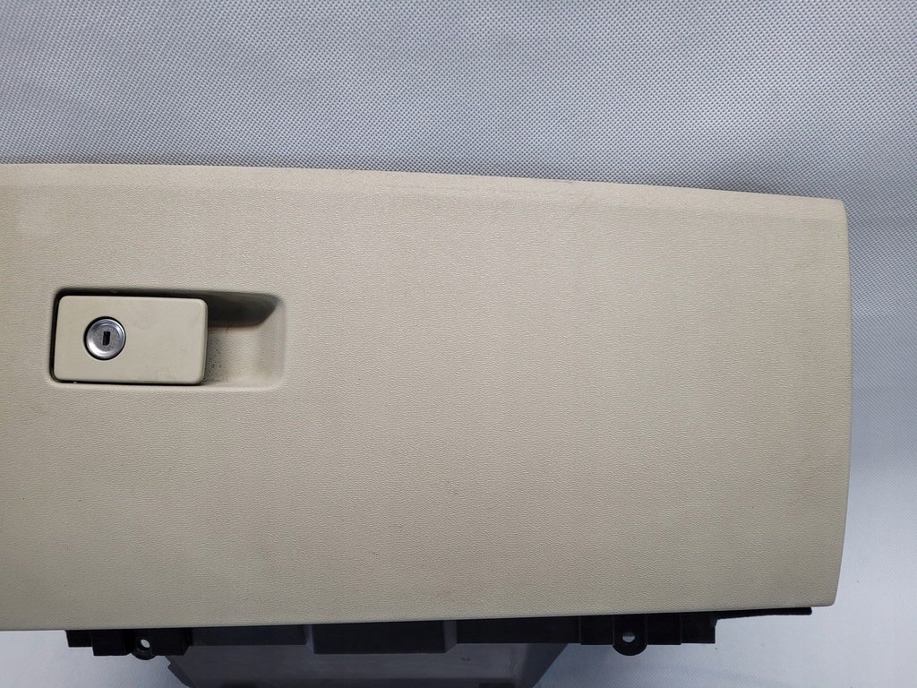 фото №7, Бардачок пасажира volvo оригінальний номер 30676280