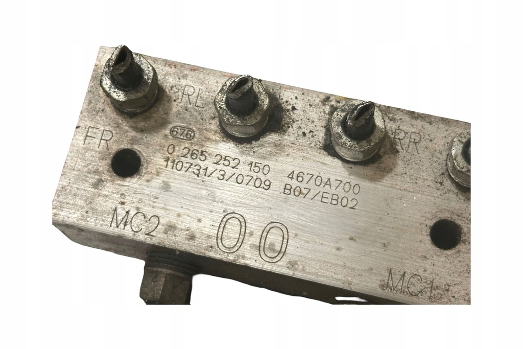 фото №7, Насос abs mitsubishi i-miev ліва сторона 4670a700