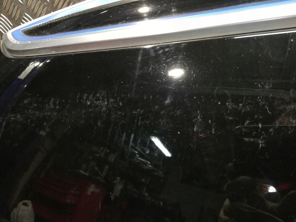 фото №4, Bmw i3 капот czarna akzent