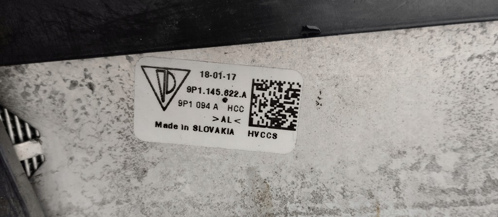 Інтеркулер правий радіатор права porsche 911 991 рестайлінг  9p1145622a Ціна