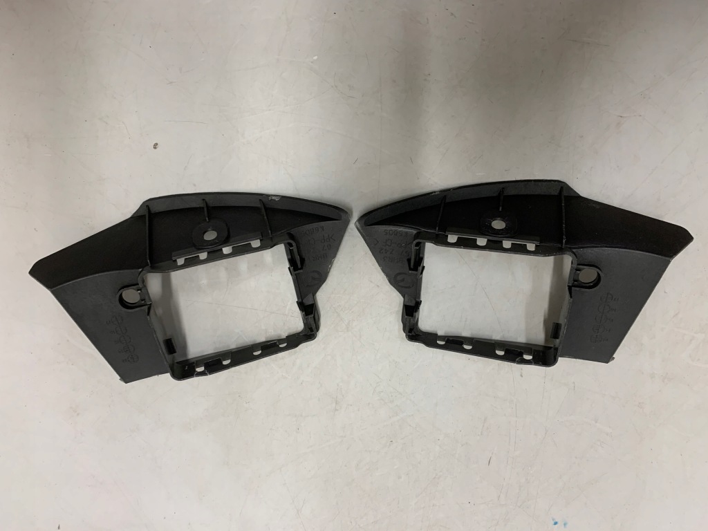 фото №2, Mazda 3 bm кронштейн радара задняя правое bhr167z42