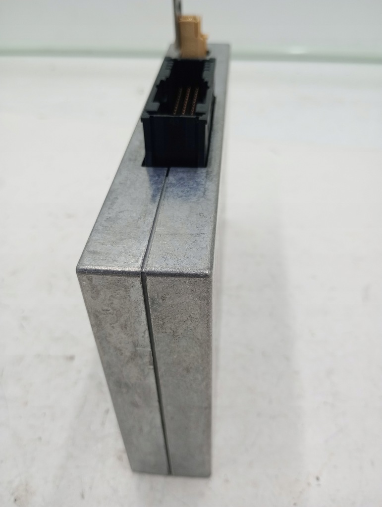 фото №13, Модуль bluetooth audi a3 a4 tt seat exeo 8p0862335h