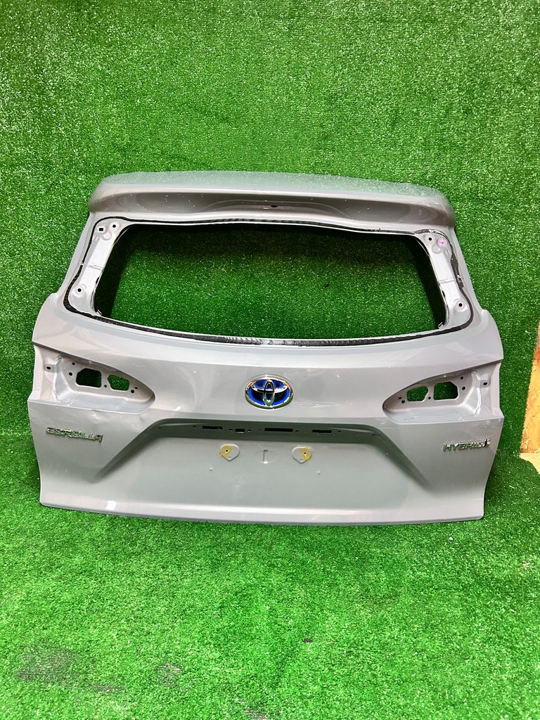 фото №1, Кришка багажника задня задня toyota corolla cross