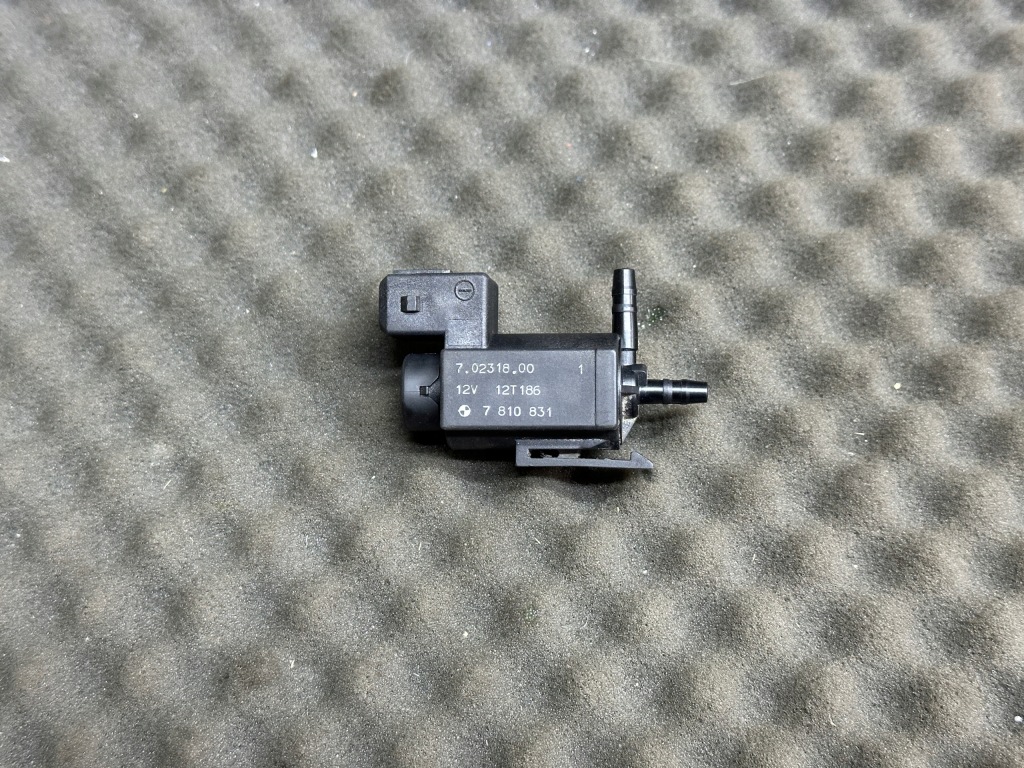Купить 7810831 клапан вакуумa bmw f-seria