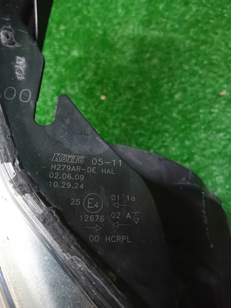 фото №7, Фара правый toyota avensis t27