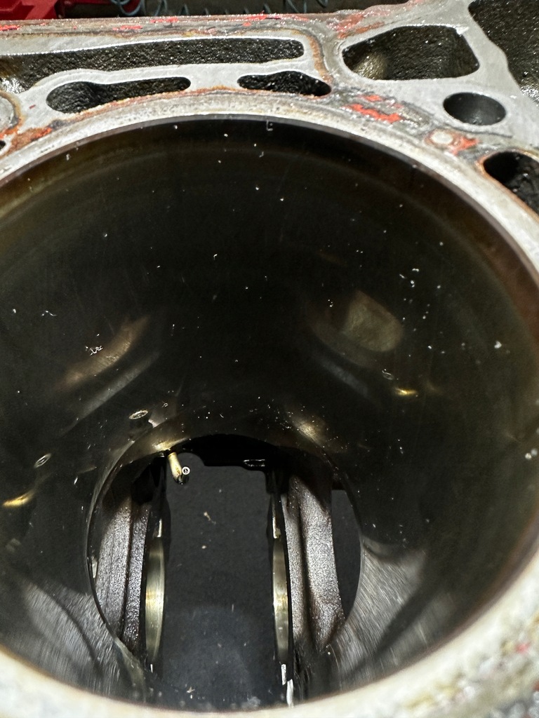 фото №6, Vw 2.0 tfsi cnt блок двигателя dół 06k103023n + опоры вала