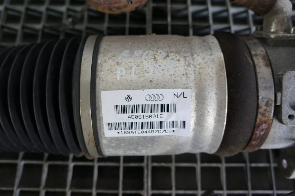 фото №5, Амортизатор пневмоподушка задня правий audi a8 d3 4.2 tdi