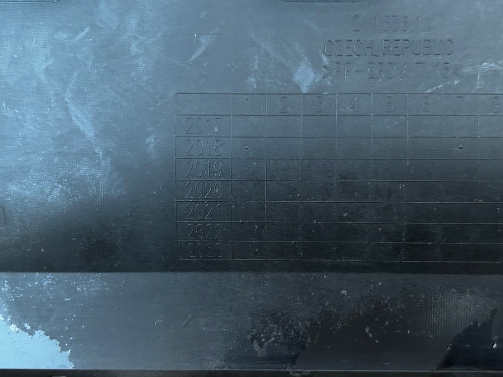 фото №11, Bmw x1 f48 диффузор спойлер бампера задняя