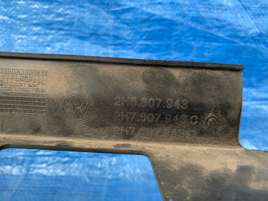 Volkswagen оригінальний номер 2h6807943 amorok бампер Київ