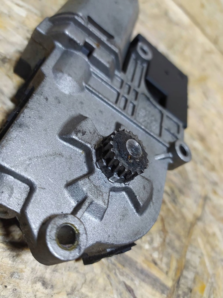 фото №10, Opel insignia a meriva b моторчик люк крыша панорамы 13322329