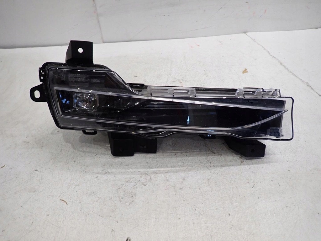 фото №1, Протитуманна фара правий tesla 3 2017- 1507933-00-c