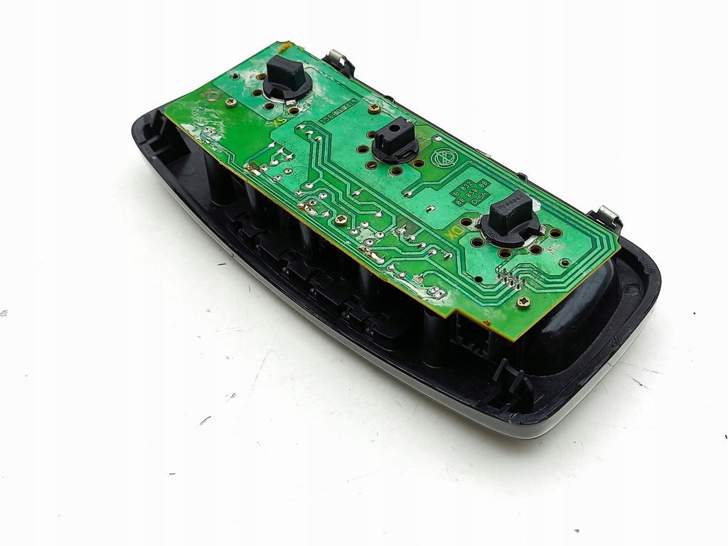 фото №9, Maserati quattroporte лампа стельовий задня 2005 156034614