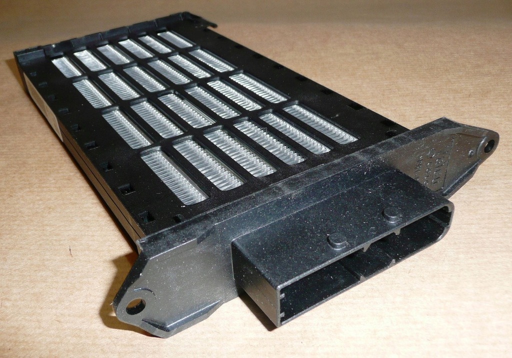 фото №3, Резистор dacia duster renault twingo ii 7701060006