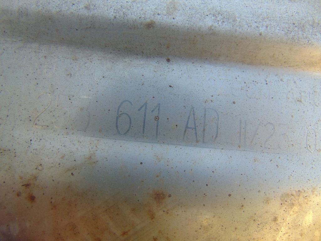 фото №16, Гасник вихлоп кінцевий audi a6 c8 4k0253611a