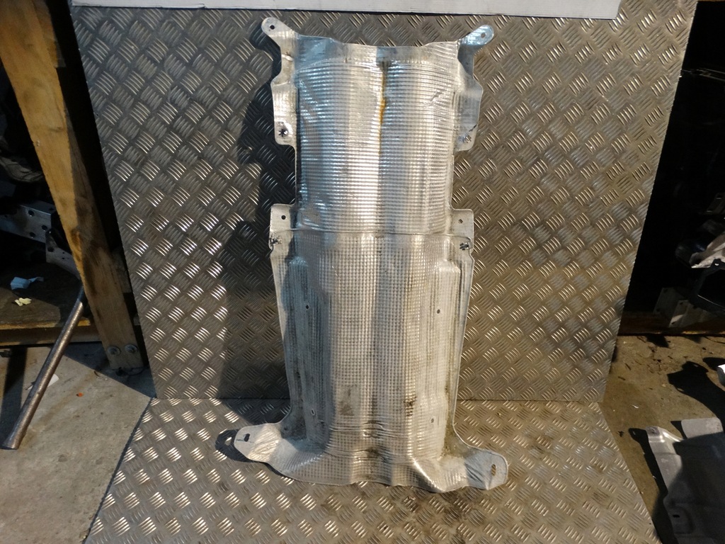 фото №1, Idealna защита тепловая porsche panamera 971 1