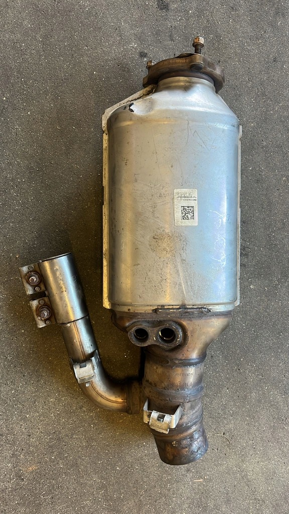 фото №1, Audi a5 8w s5 b9 8w0254452k 8w0131703at каталізатор