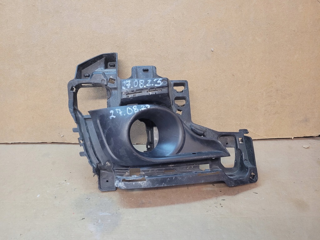 фото №1, Решётка ze ползунок ds4 правая